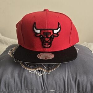 Mitchell & Ness Red and Black Bulls Snapback